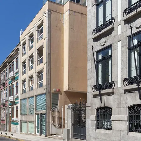 Appartement Charming Luxurious Flat With Garage By Host Wise *