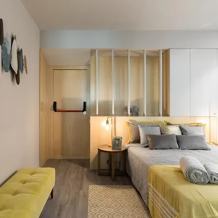 Charming Luxurious Flat With Garage By Host Wise * Porto