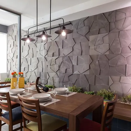 Charming Luxurious Flat With Garage By Host Wise Apartment *