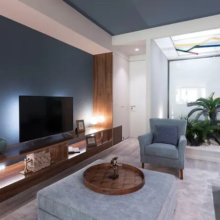 Charming Luxurious Flat With Garage By Host Wise * Porto